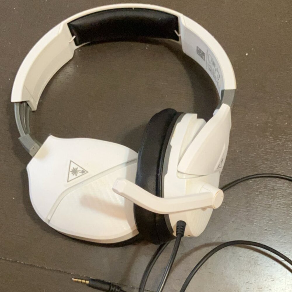 Turtle Beach Earforce Recon 200 White XBOX/Playstation Headset Headphones wired